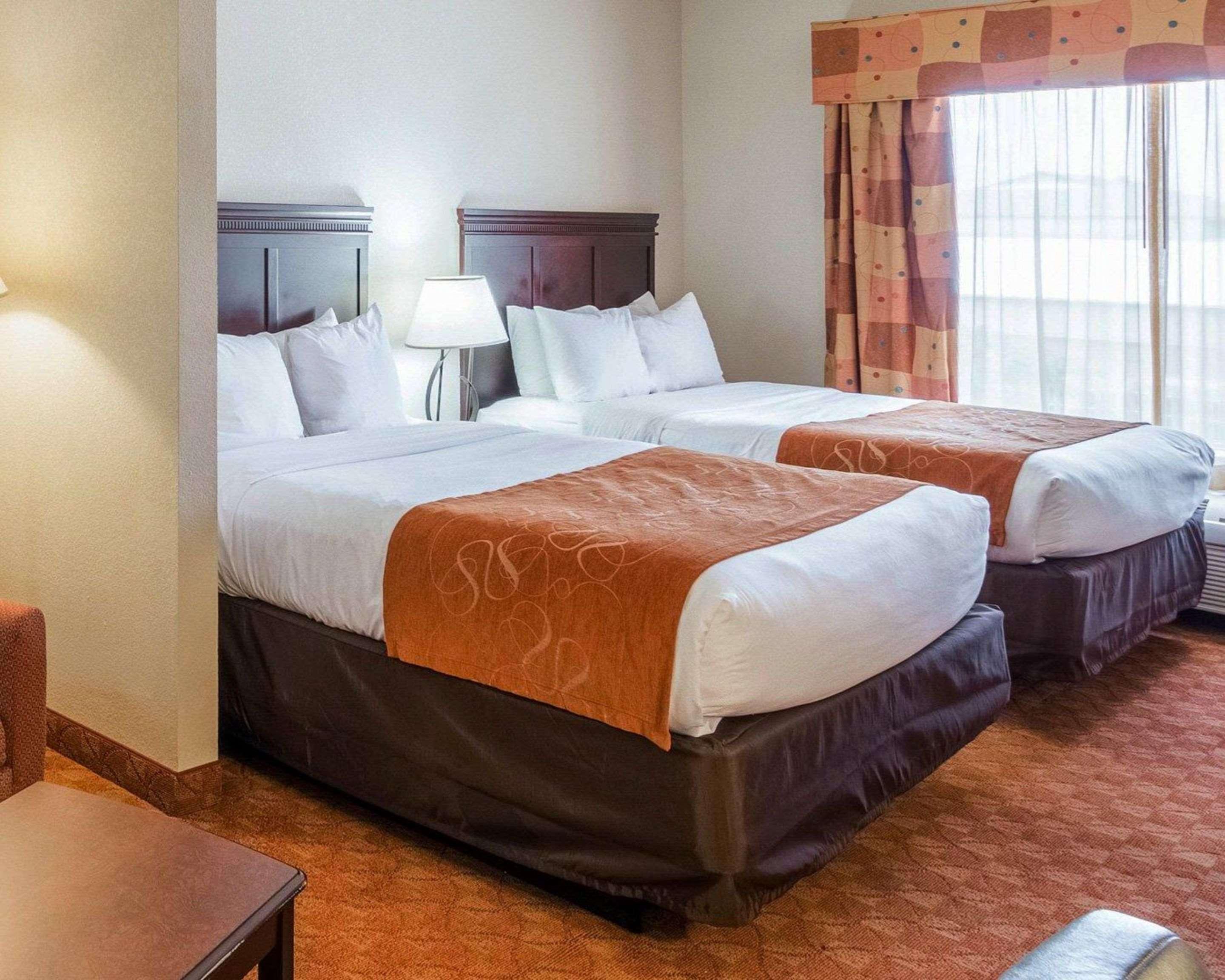 Comfort Suites Ґранбері Екстер'єр фото