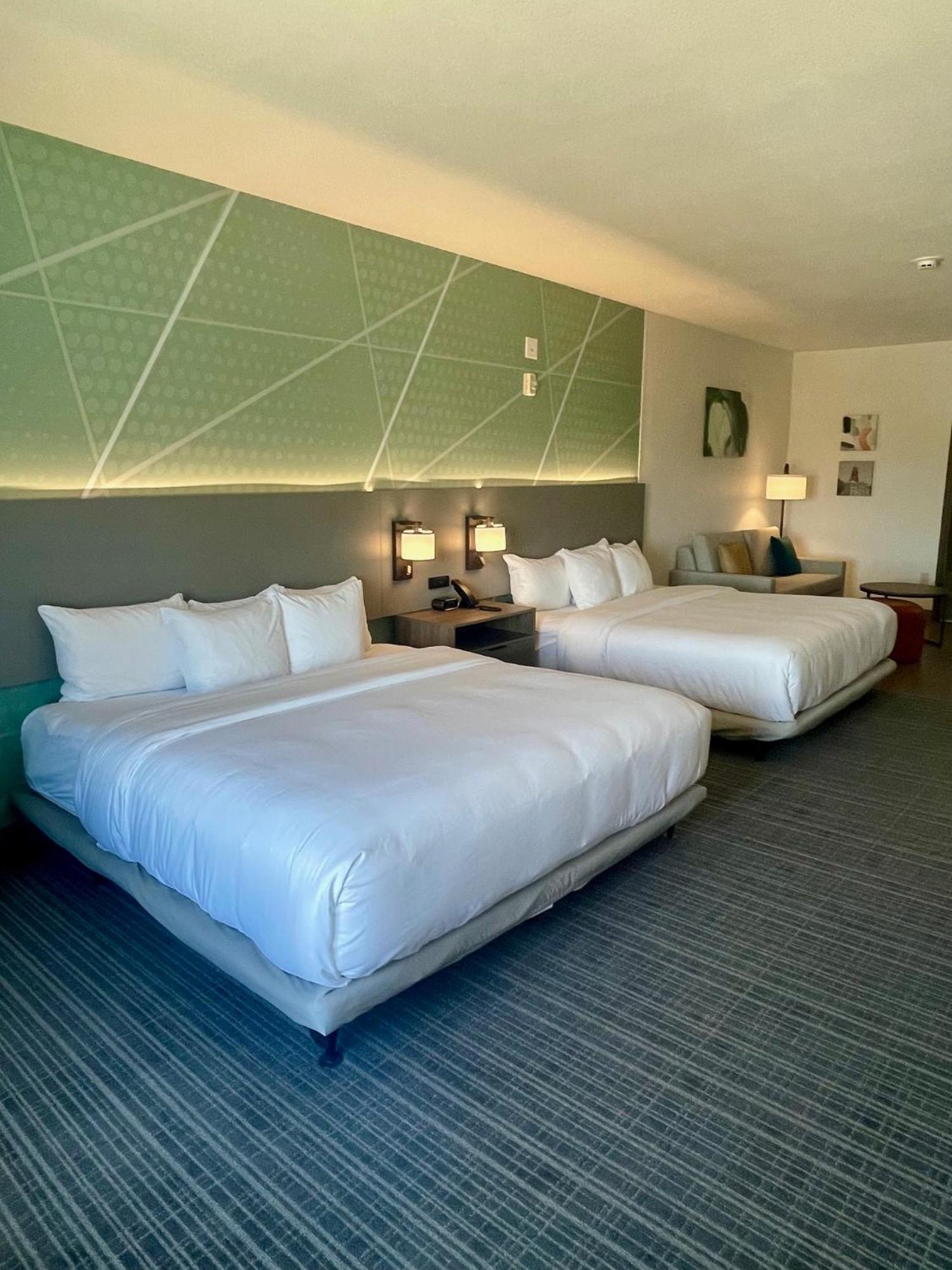 Comfort Suites Ґранбері Екстер'єр фото